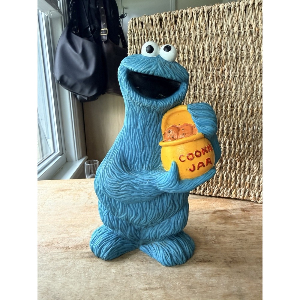 Vintage Illco Sesame Street Cookie Monster Coin Bank Complete w/Stopper 10" Tall